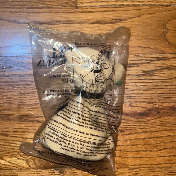 Applause Vintage Taco Bell Talking Chihuahua w/Rose Sealed Plush Doll No Sound - Picture 3 of 8